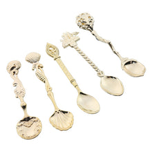 5Pcs/set Carved Mini Coffee Spoon Vintage Royal Style Cutlery